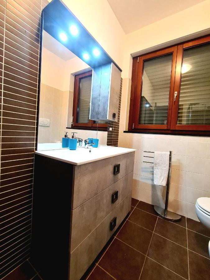 Milano Santa Giulia Business Apartment - Olimpiadi 26 מראה חיצוני תמונה